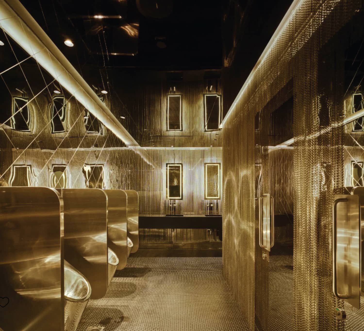 Alam Al Inara LLC منتجات عالم الانارة دبي World Of lights lighting products trading in Dubai uae