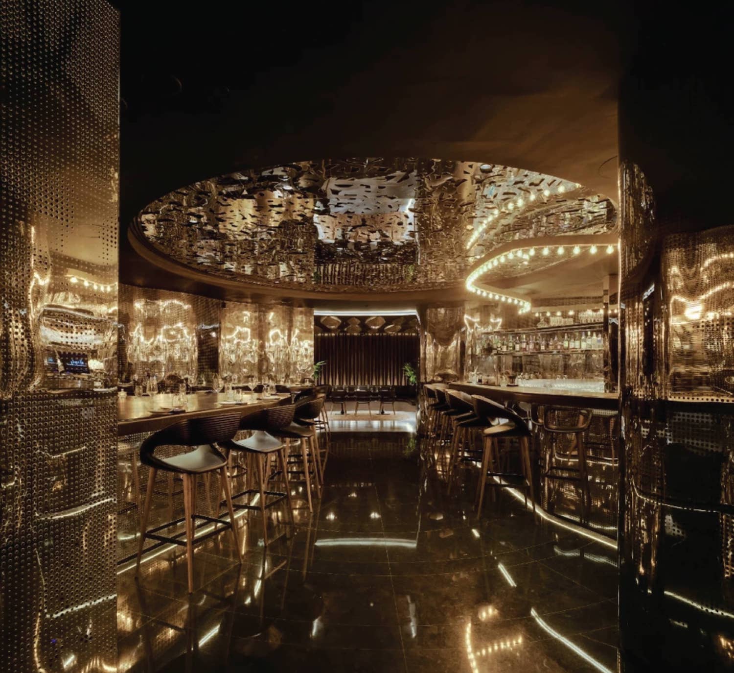 Alam Al Inara LLC منتجات عالم الانارة دبي World Of lights lighting products trading in Dubai uae